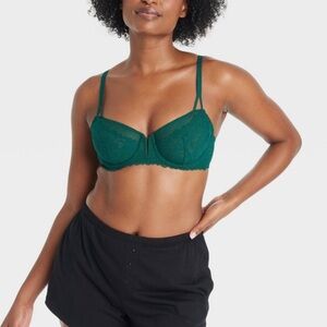 NWT Auden balconette bra.